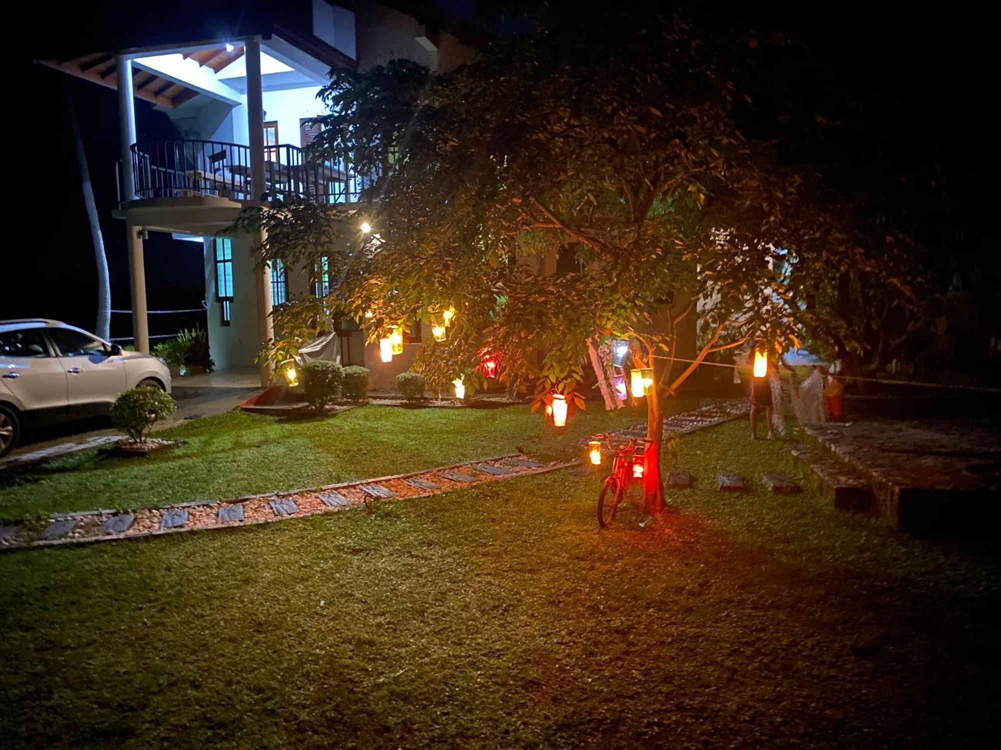 Aroma Villa Polonnaruwa Esterno foto