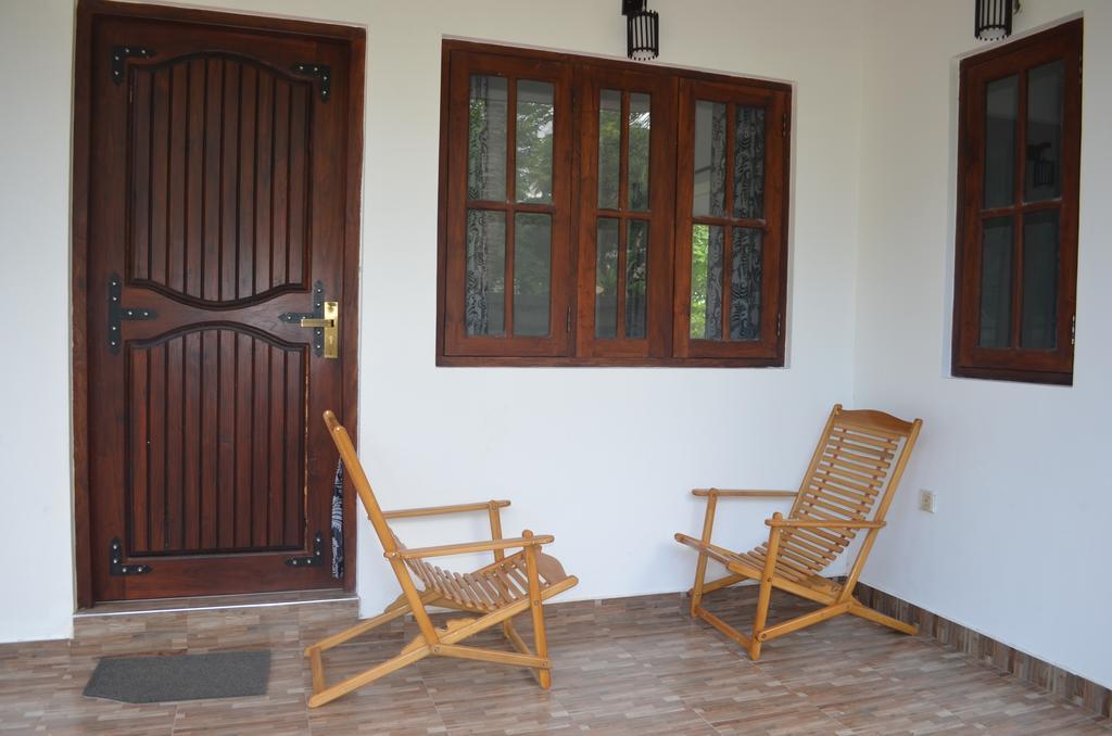 Aroma Villa Polonnaruwa Esterno foto